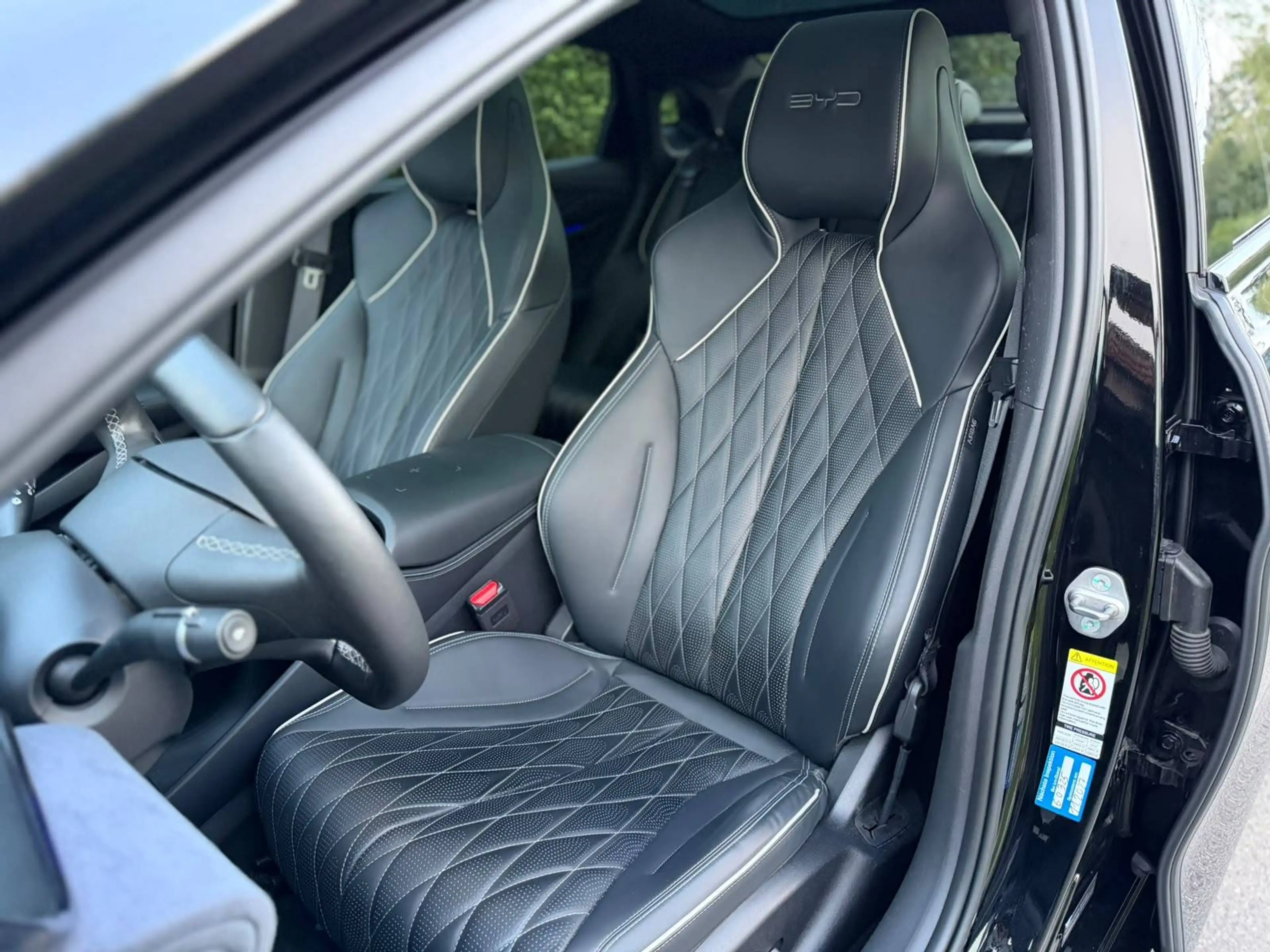 BYD Seal 380 kW AWD Executive — photo 13