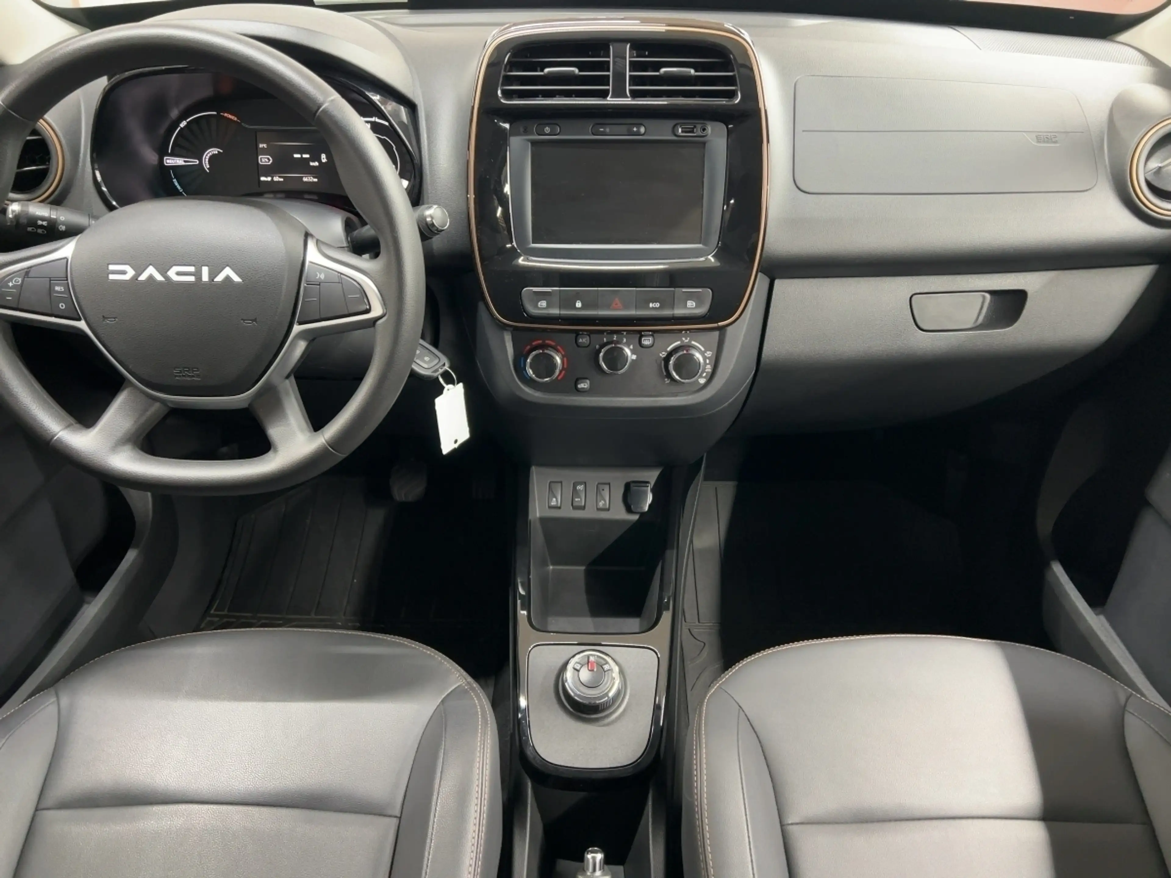 Dacia Spring ELECTRIC EXTREME 27kWh CCS RÜCKFAHRKAMERA — photo 12