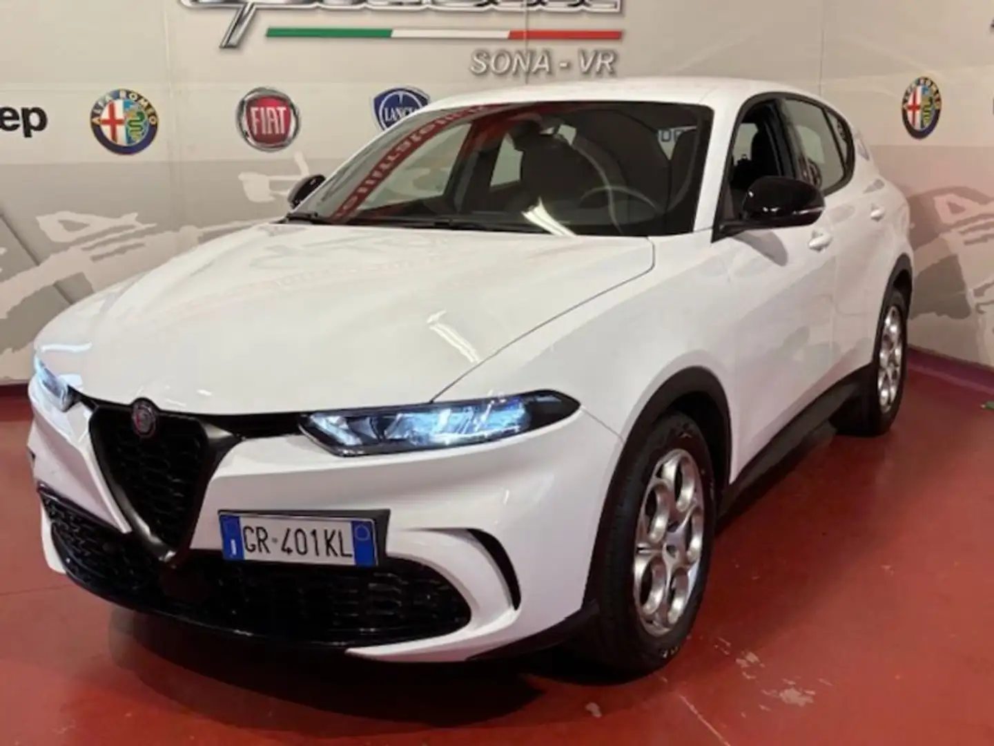 Alfa Romeo Tonale 1.6 diesel 130 CV TCT6 Sprint Bianco - 1