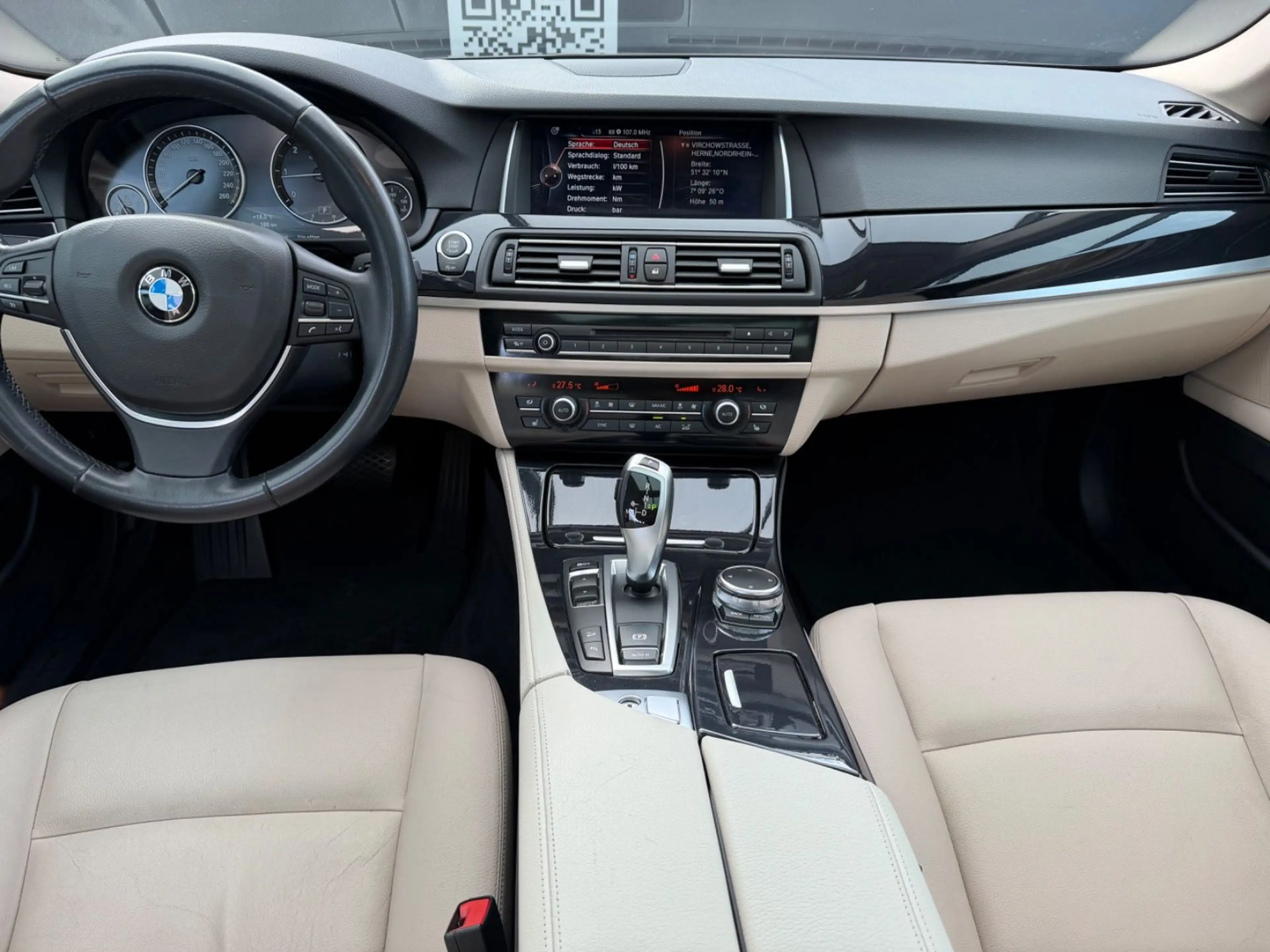 BMW 520 d Touring xDrive*PANORAMA*XENON*PROF — photo 13