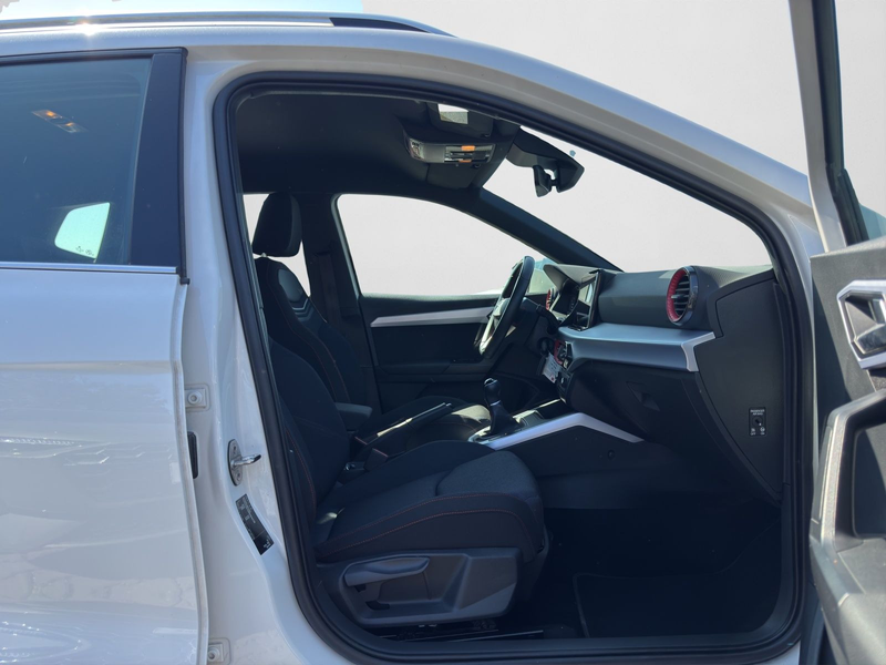 SEAT Arona 1.0 TSI FR LED NAVI KAMERA ACC — photo 4
