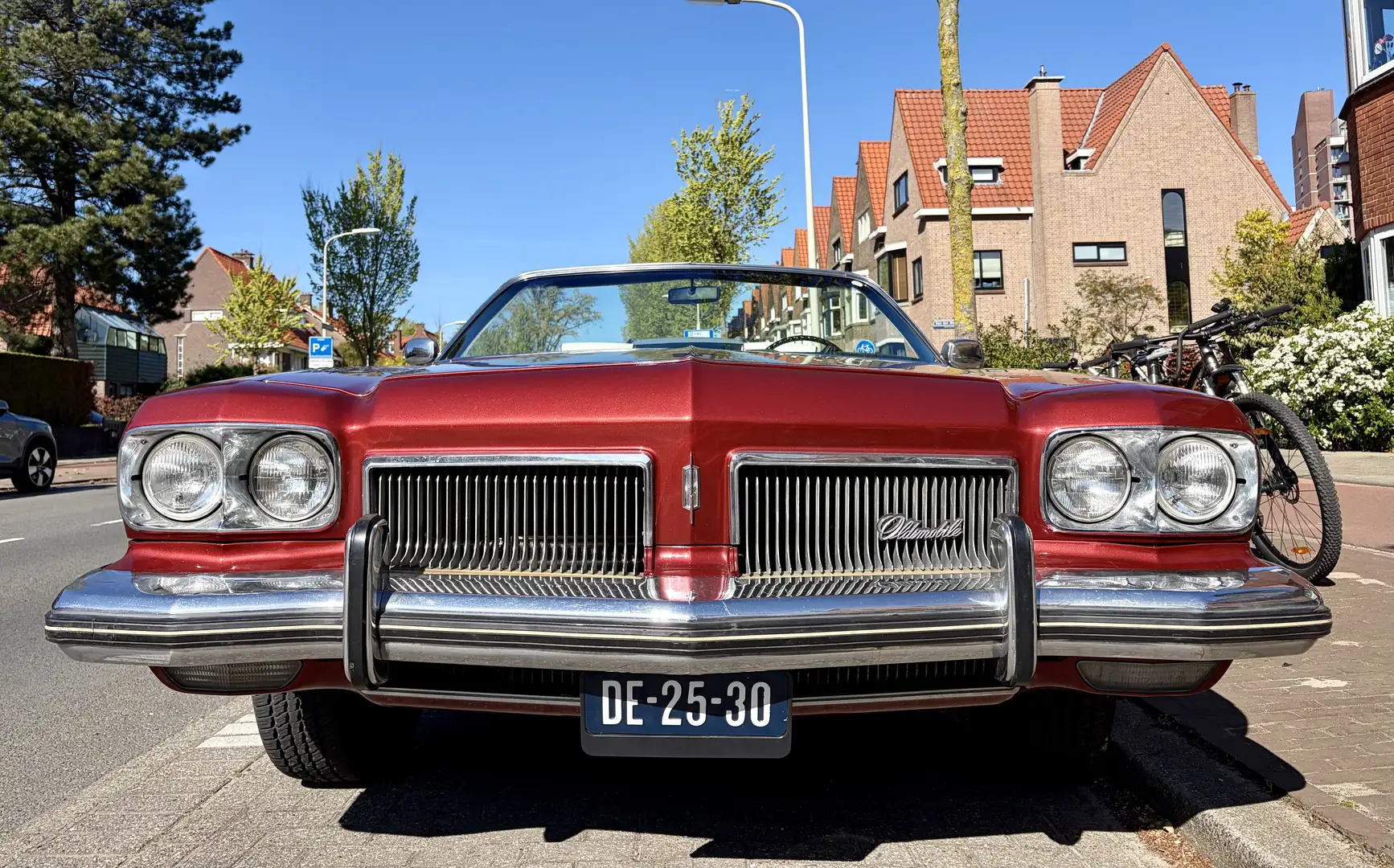 Oldsmobile Delta 88 Convirtable 7,5 L Rot - 2