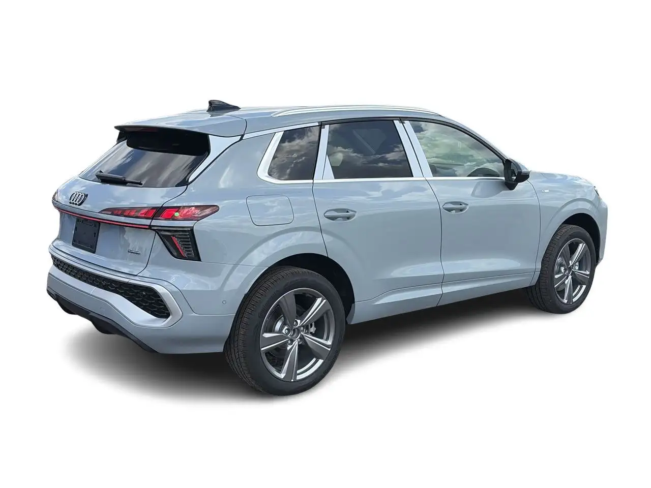 Audi Q3 снимка Audi Q3