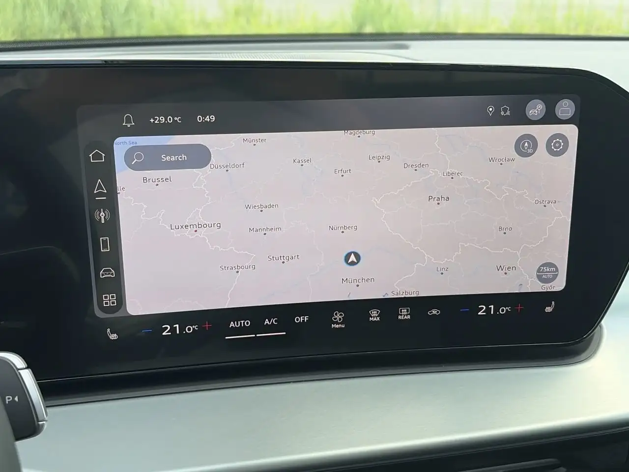 Audi Q3 снимка Audi Q3