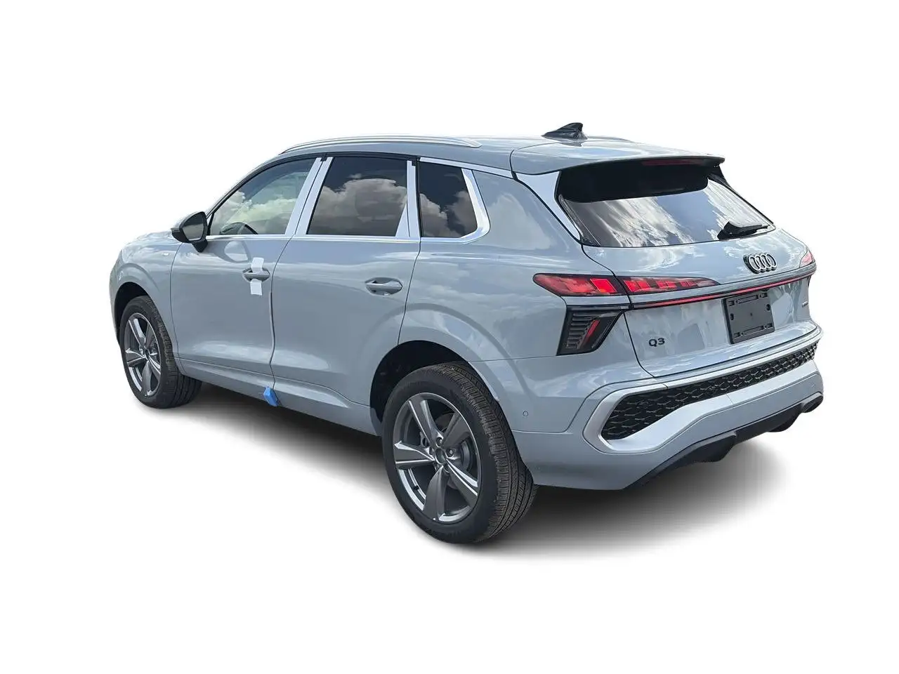 Audi Q3 снимка Audi Q3