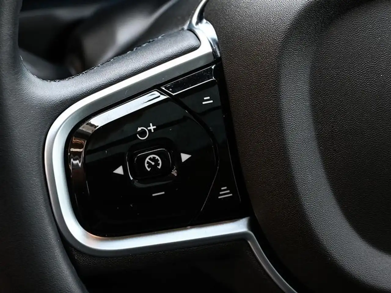 Volvo XC90 снимка Volvo XC90