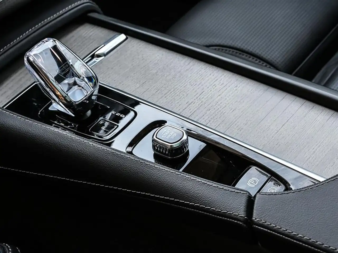 Volvo XC90 снимка Volvo XC90
