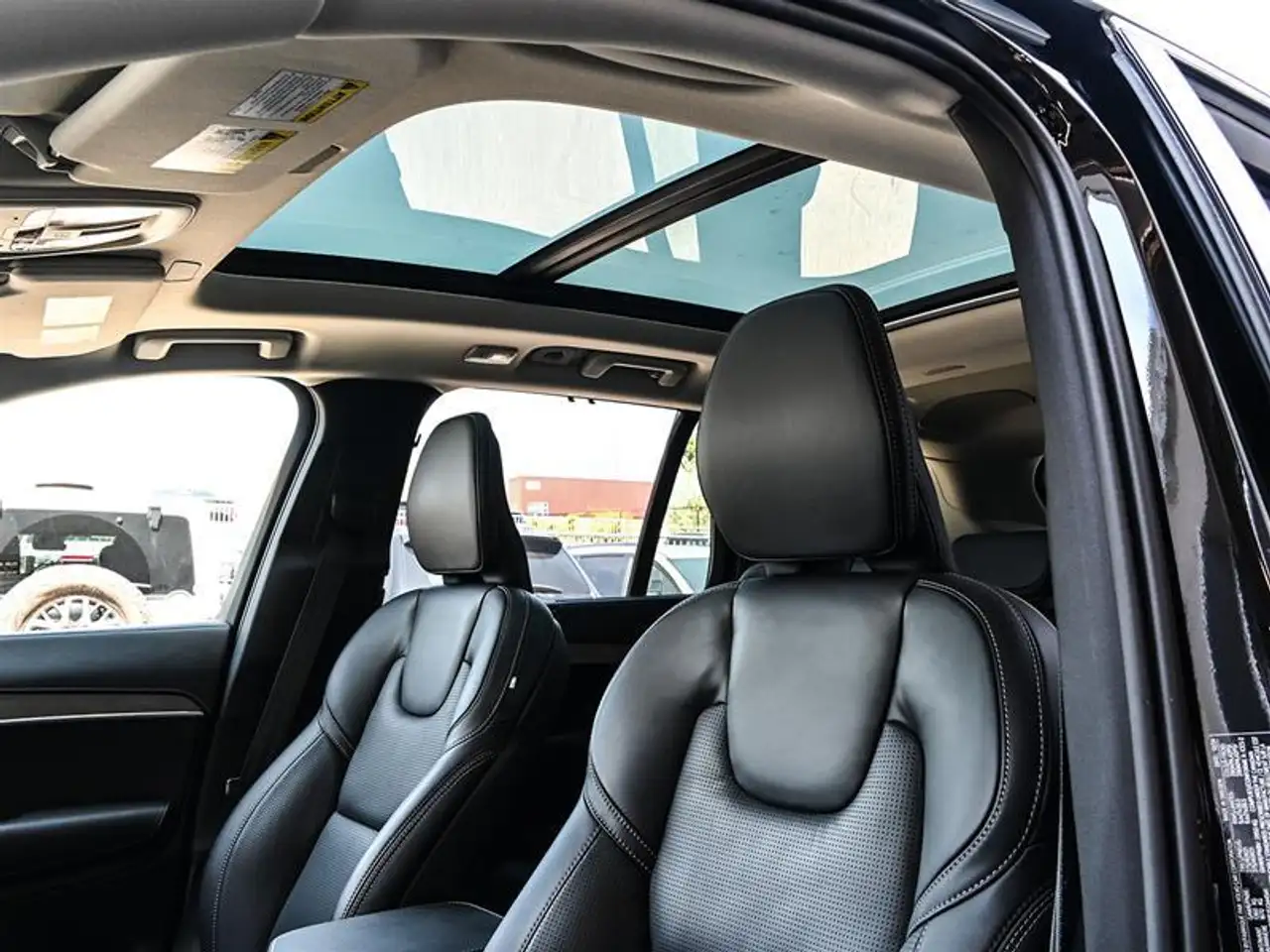 Volvo XC90 снимка Volvo XC90