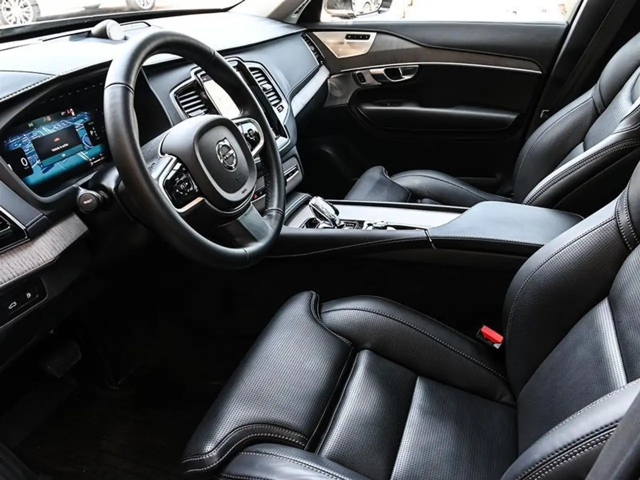 Volvo XC90 снимка Volvo XC90