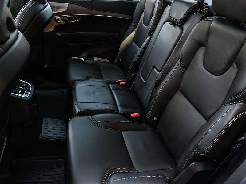 2025 Volvo XC90 T8 AWD Ultra Bright Theme 7-Seater thumb 14