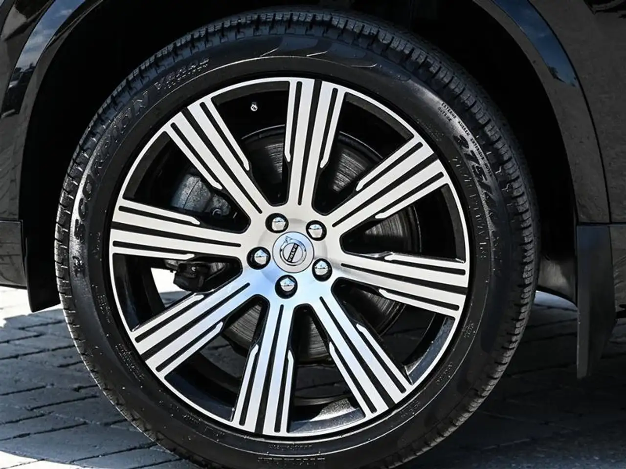 Volvo XC90 снимка Volvo XC90
