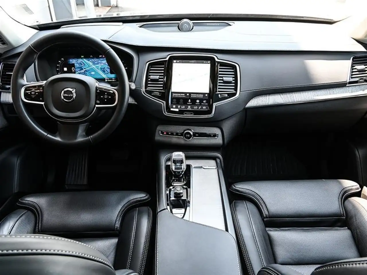 Volvo XC90 снимка Volvo XC90