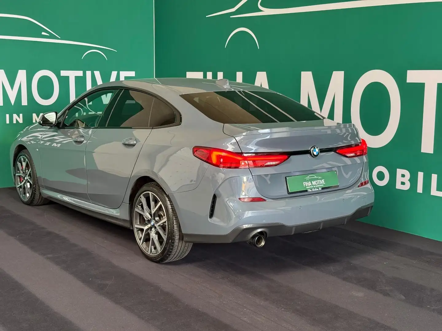 BMW 218 218i Gran Coupe Aut. M Sport Grau - 2