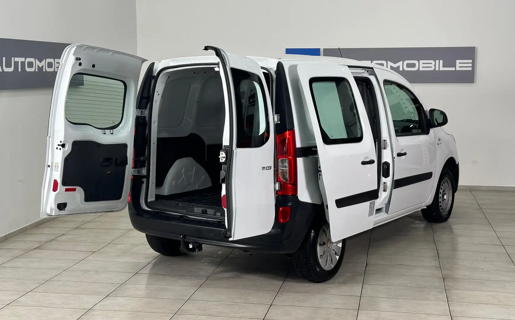 Mercedes-Benz Citan 111 CDI // NETTO: 11.658,-- // NAVI // KLIMA //AHK Weiß - 2