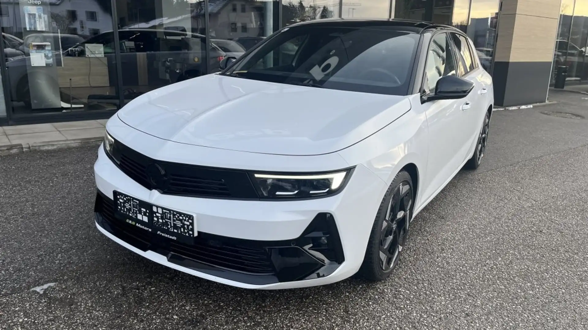 Opel Astra 1,6 Turbo PHEV GSE Aut. Weiß - 1