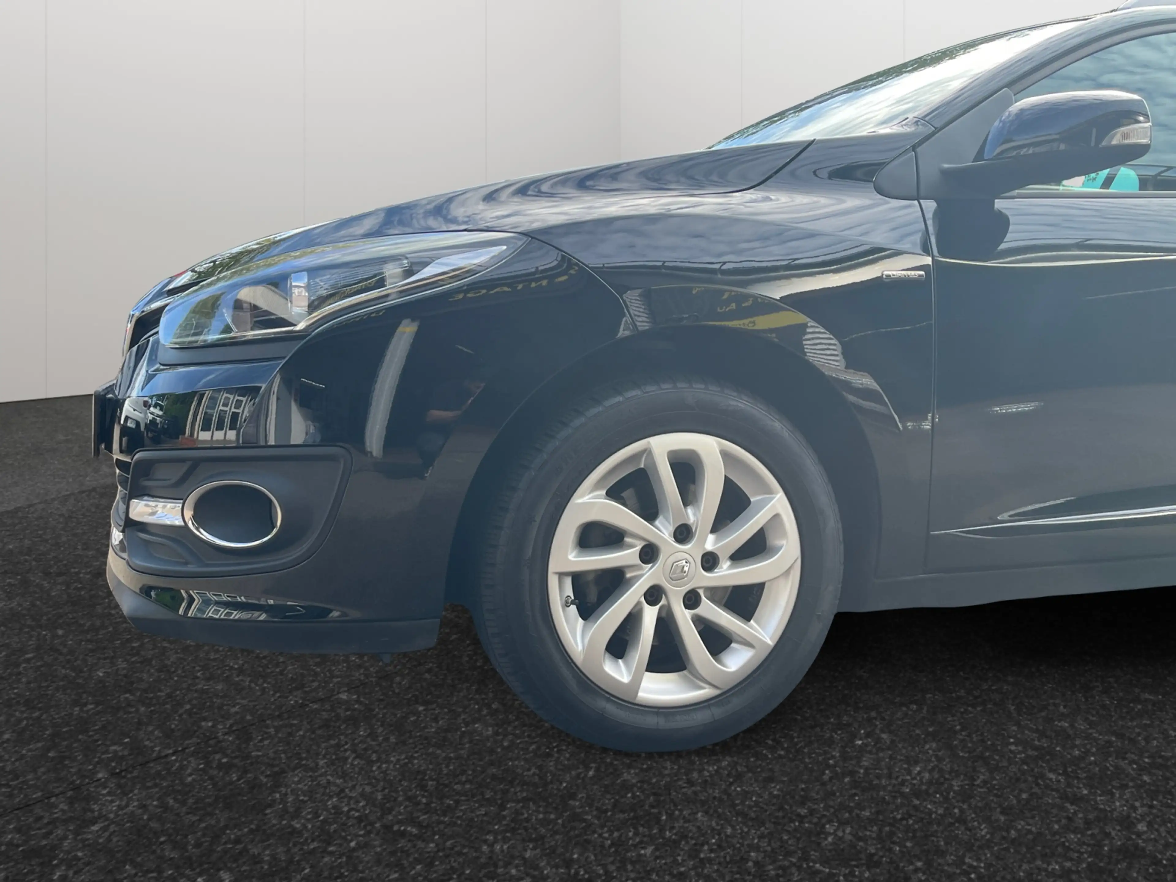 Renault Megane Grandtour 1.2 TCe 115 Limited ENERGY 1.2 TCe 115 E — photo 7