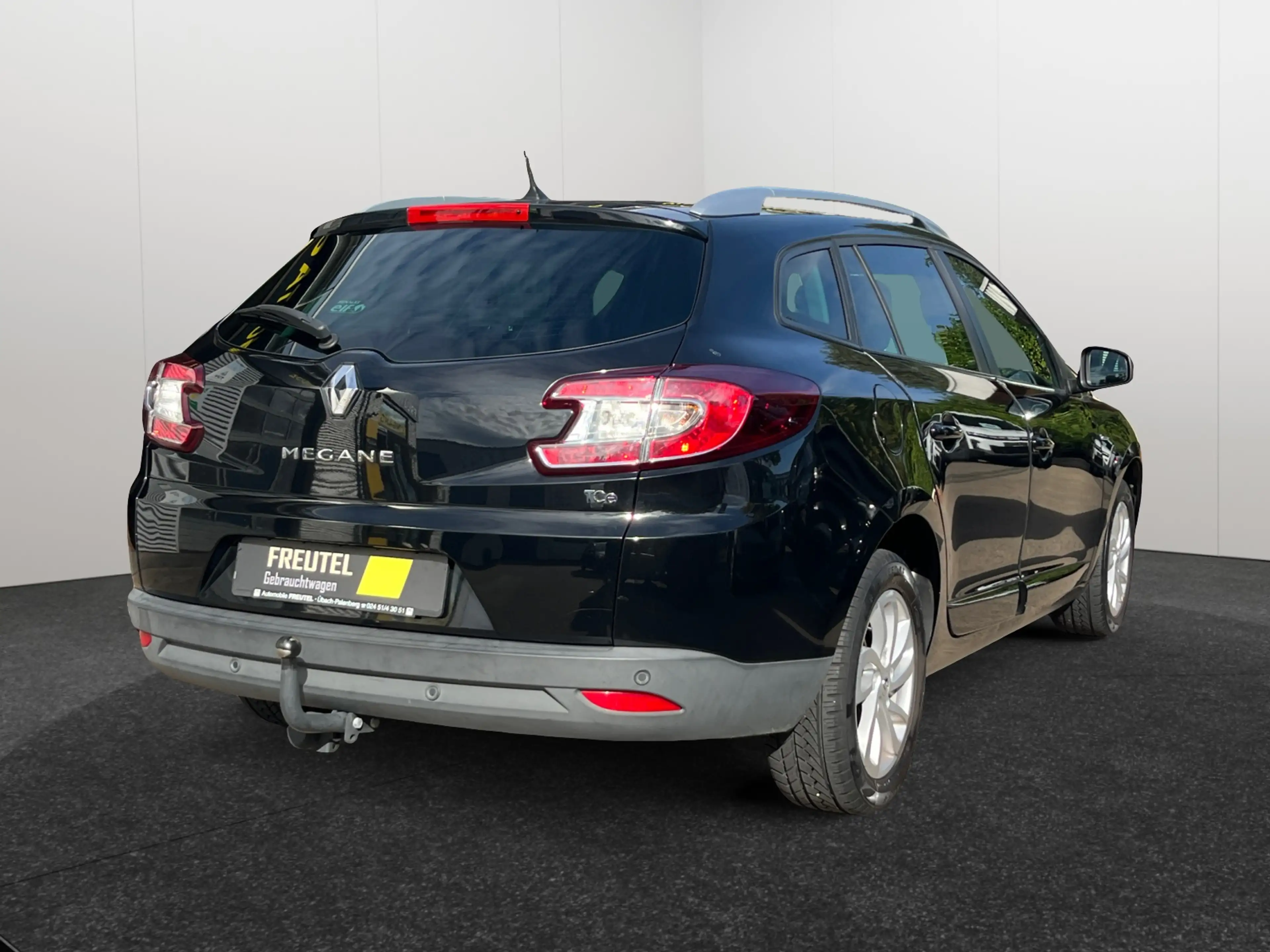 Renault Megane Grandtour 1.2 TCe 115 Limited ENERGY 1.2 TCe 115 E — photo 4