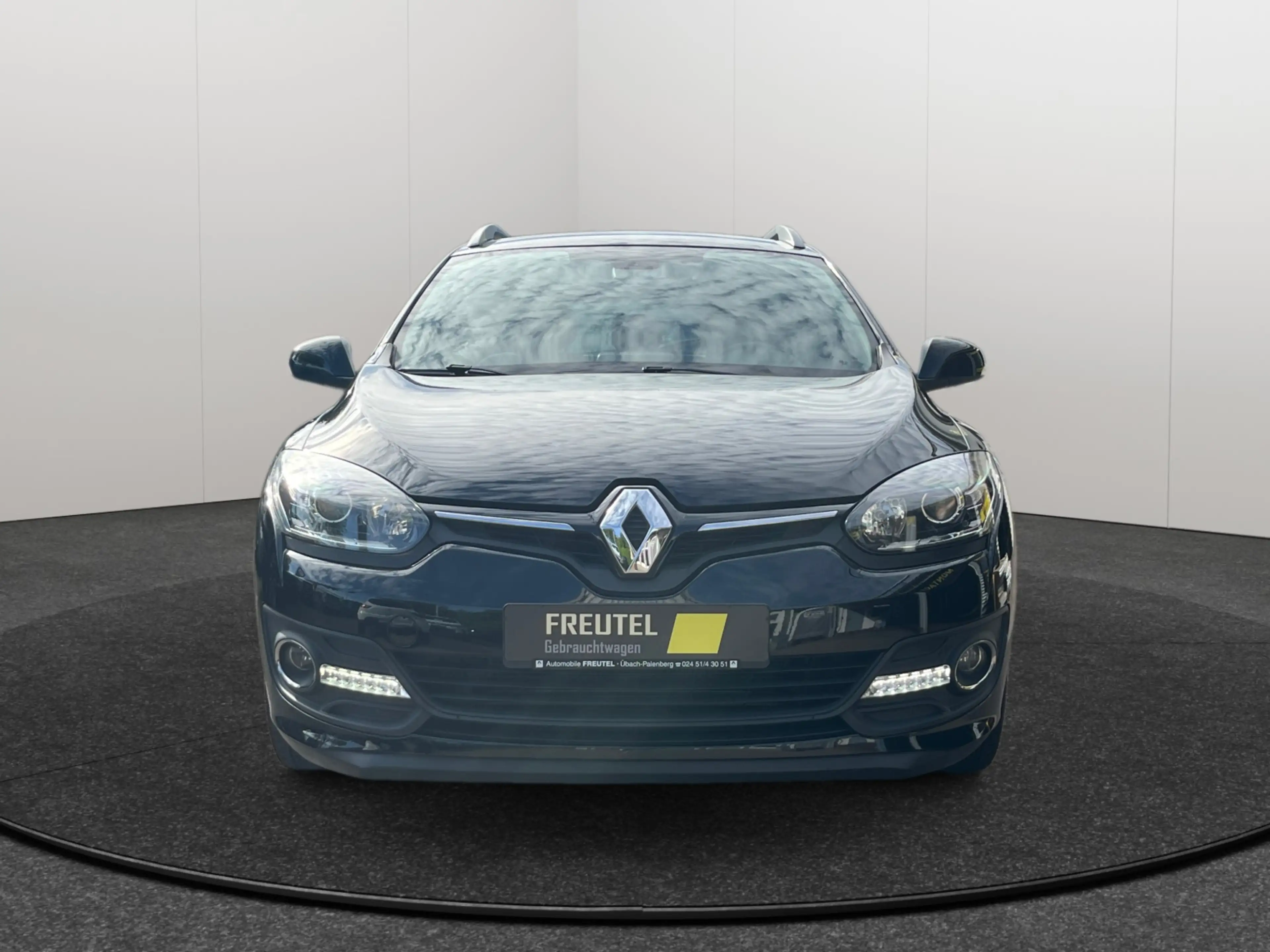 Renault Megane Grandtour 1.2 TCe 115 Limited ENERGY 1.2 TCe 115 E — photo 6