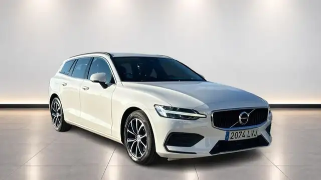 Volvo V60 2.0 B4 D MOMENTUM PRO AUTO 197 5P