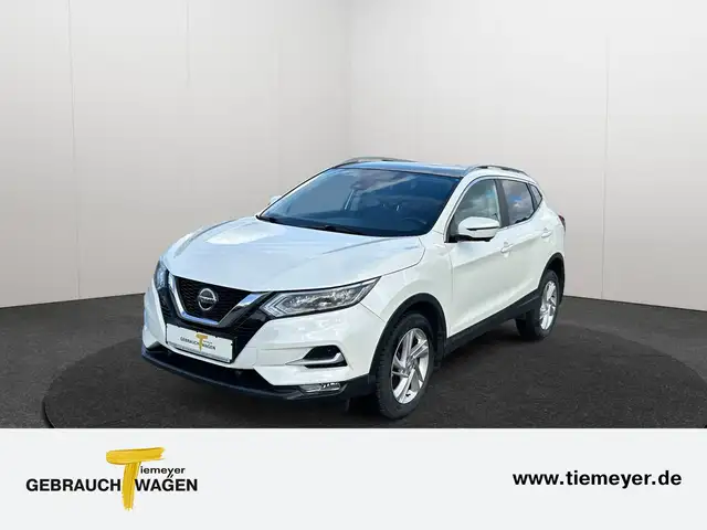 2019 Nissan Qashqai in White for sale