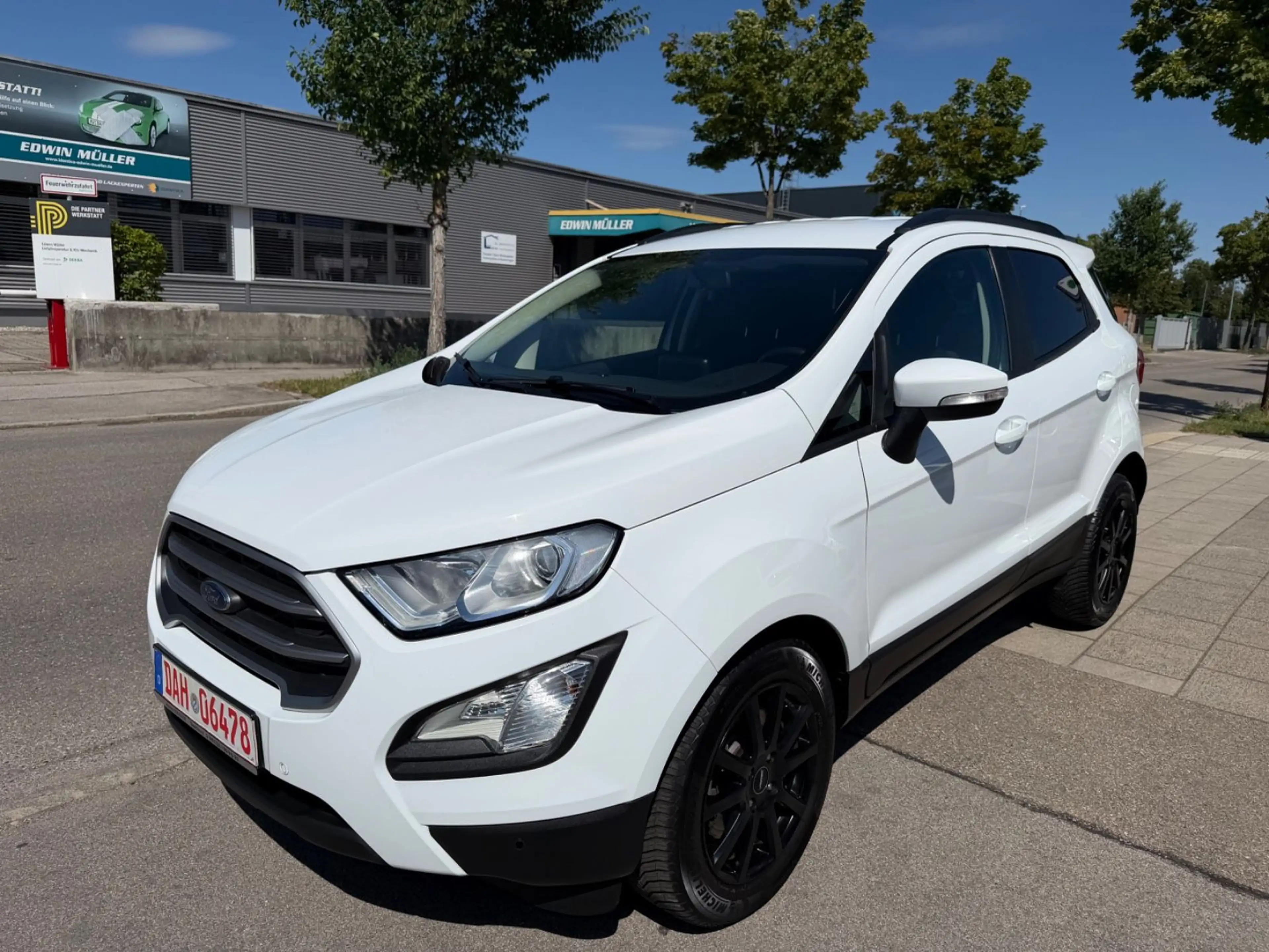 Ford EcoSport 1,5 EcoBlue 74kW Cool & Connect — photo 2