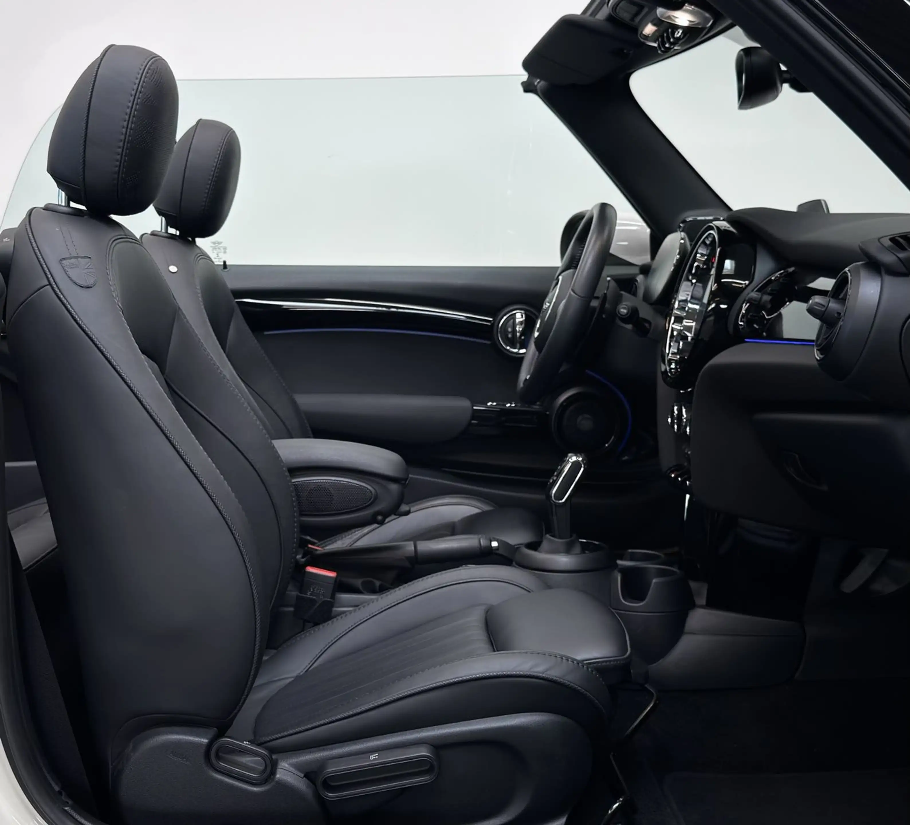 MINI Cooper S Cabrio JCW Trim *HK *Kam *Premium Plus — photo 14
