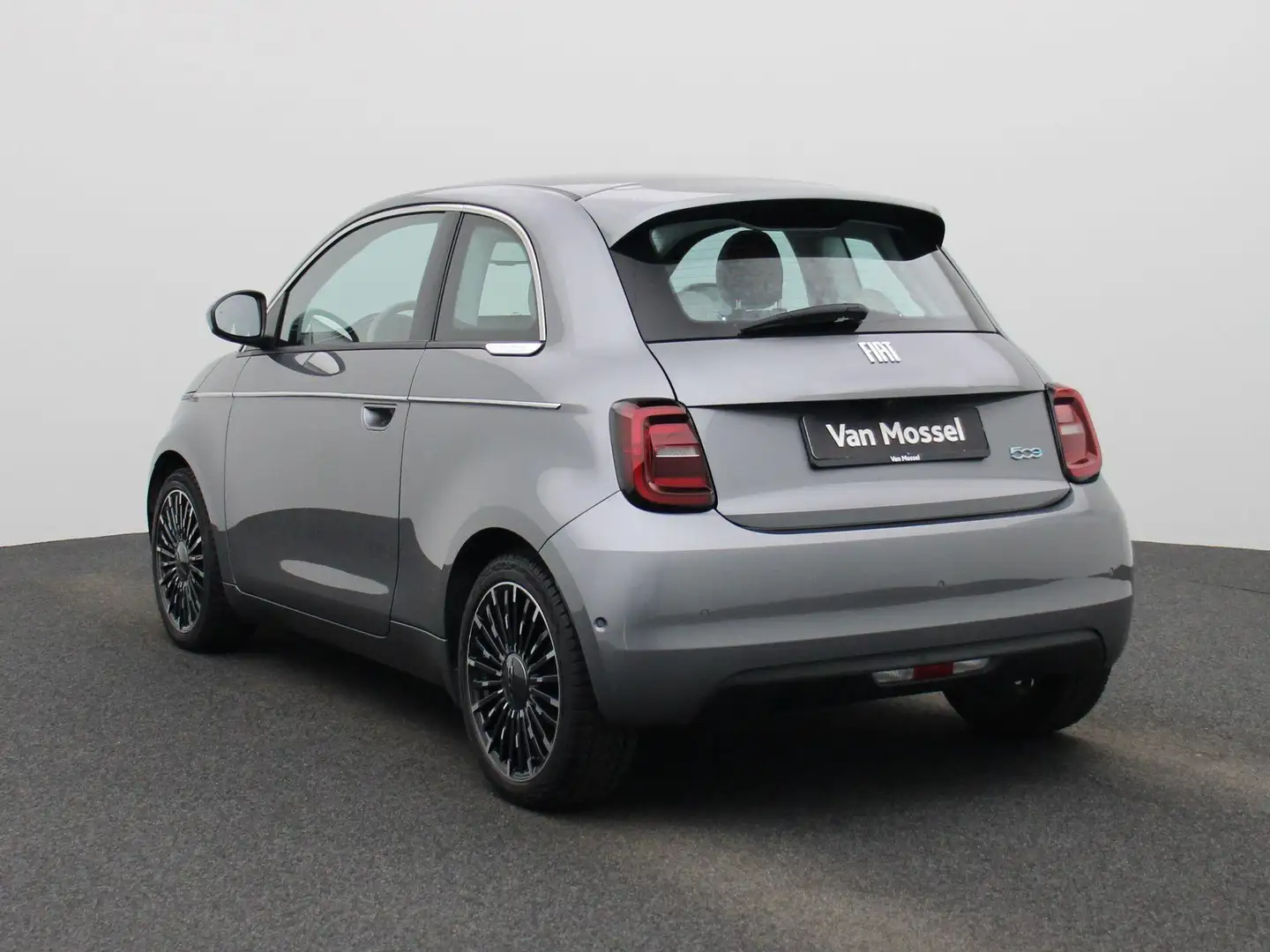 Fiat 500e La Prima 42 kWh | 118pk | 3 Fase | Lederen Bekledi Grijs - 2