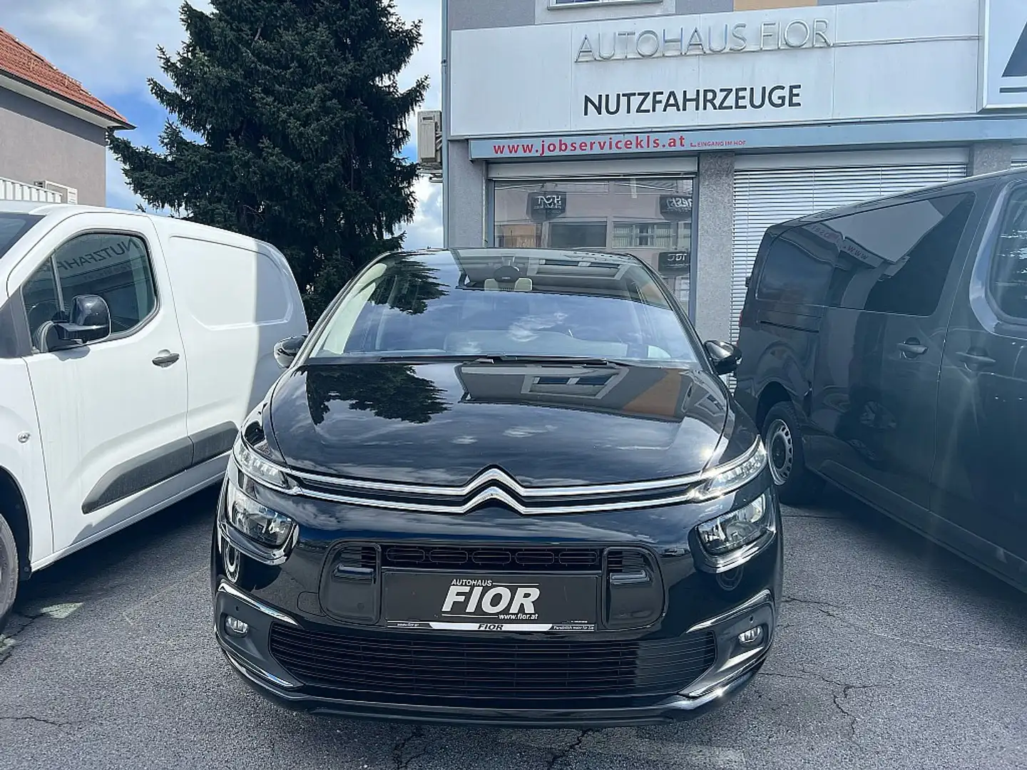 Citroen Grand C4 Picasso BlueHDI 120 S&S EAT6 Feel Edition (G2530) Schwarz - 2