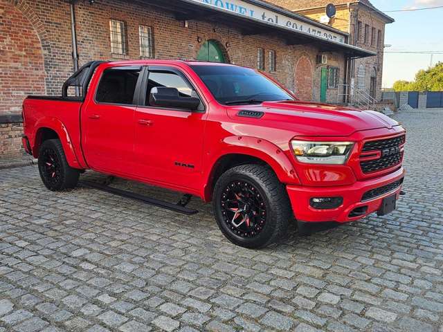 Imagine Dodge RAM 4x4 Sport
