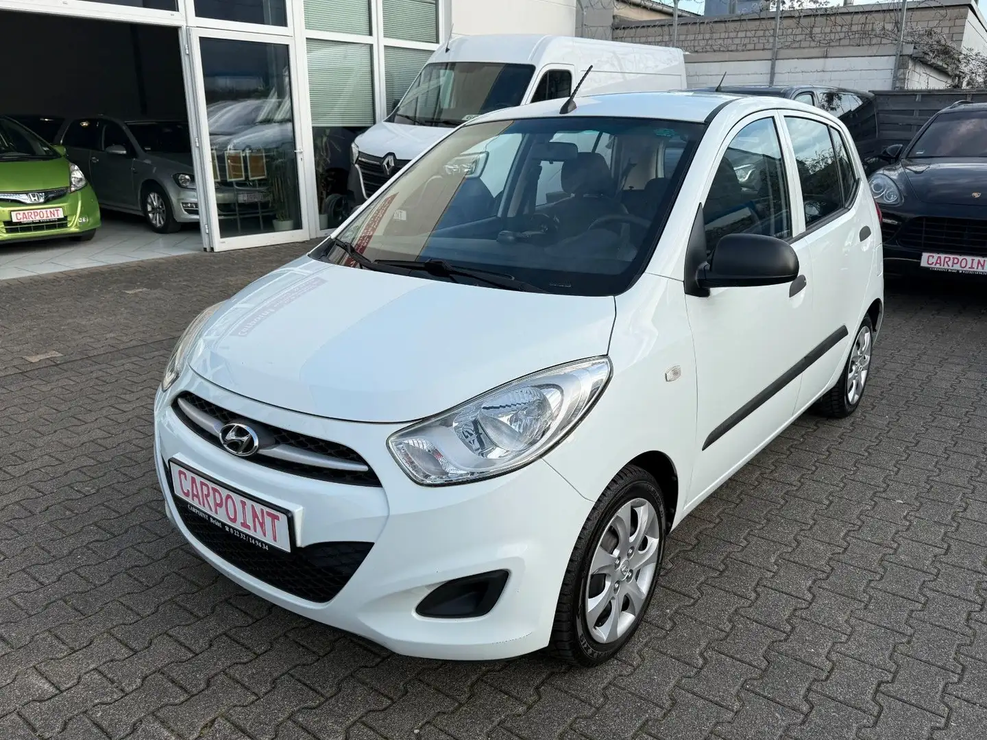 Hyundai i10 Classic TÜV bis 11/2026/ALLWETTER/93TKM Weiß - 1