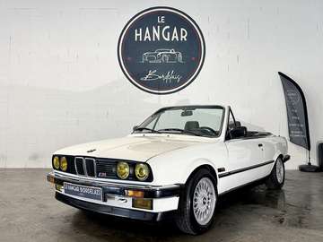 E30 320i 2.0 129ch Cabriolet BVM5