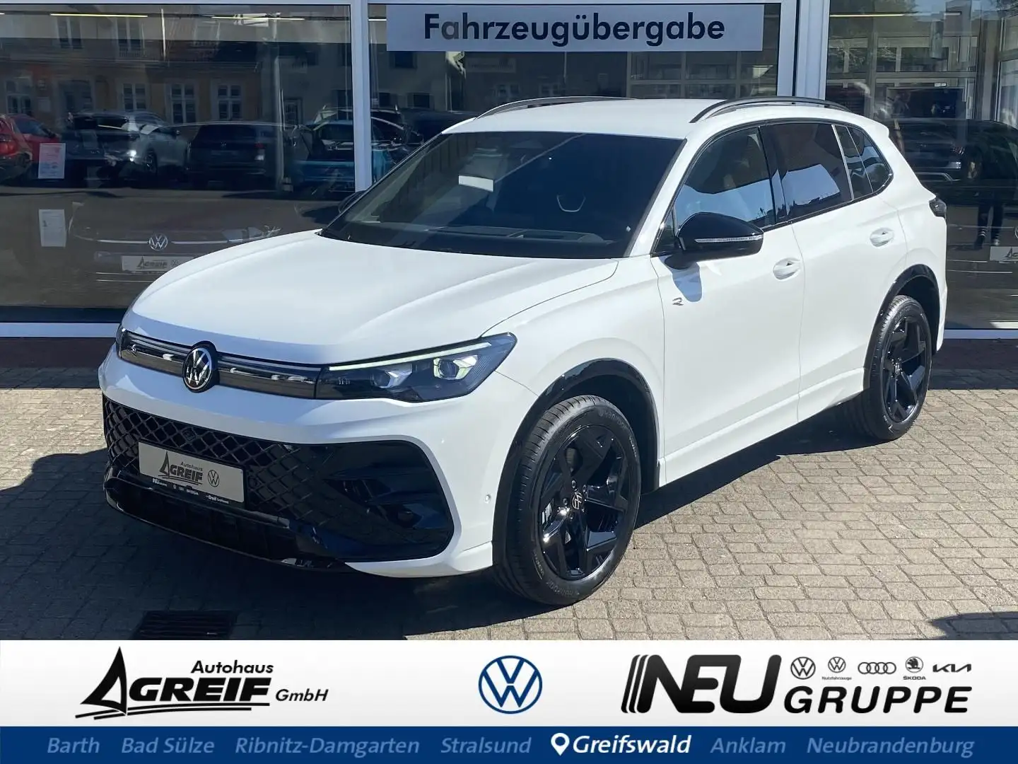 Volkswagen Tiguan 2.0 TDI DSG R-Line*LED*NAVI*AHK* Weiß - 1