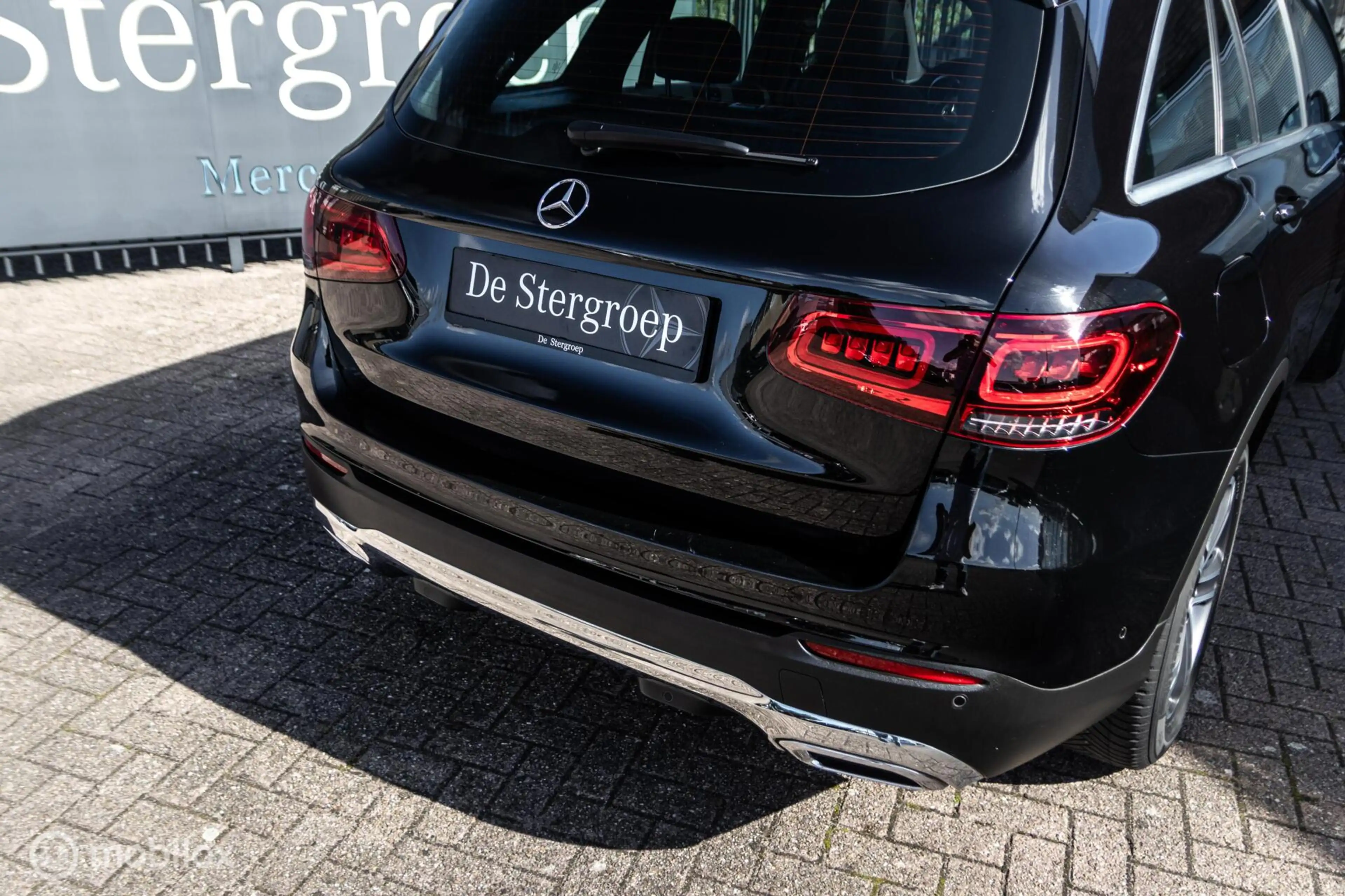 Mercedes-Benz GLC 200 4MATIC Premium — photo 13