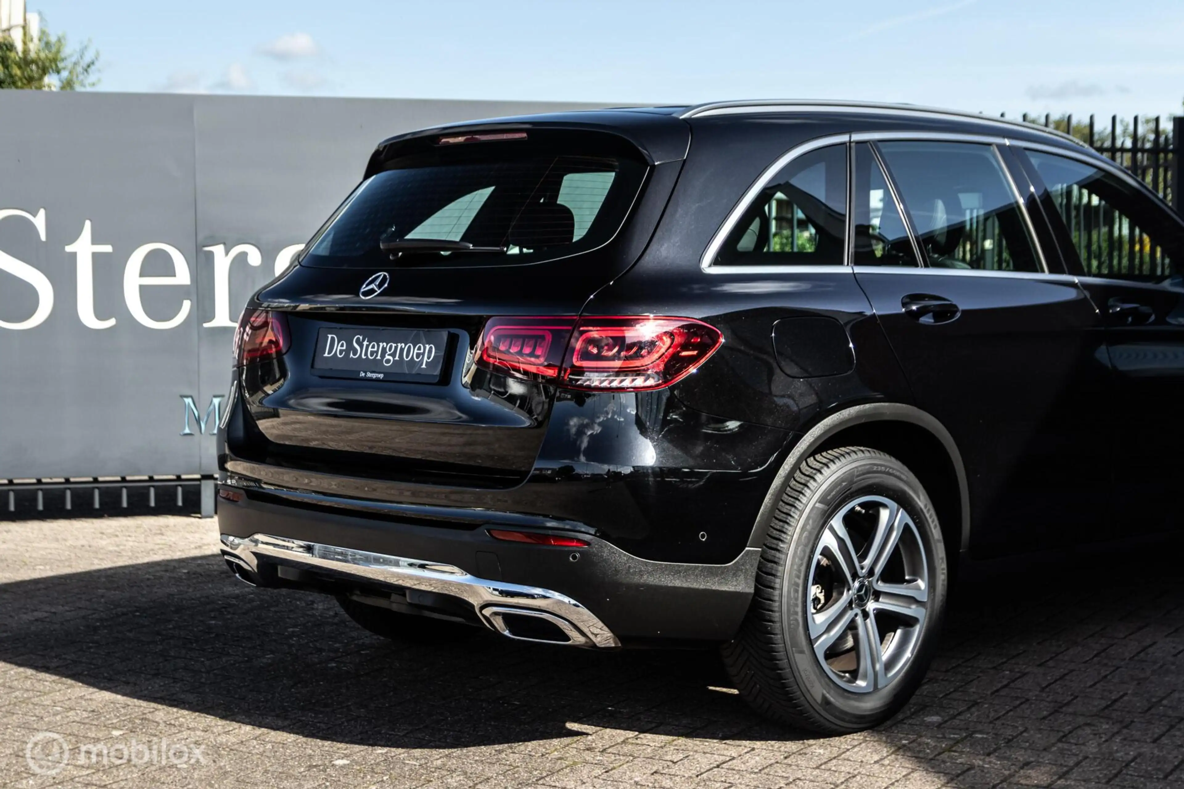 Mercedes-Benz GLC 200 4MATIC Premium — photo 10