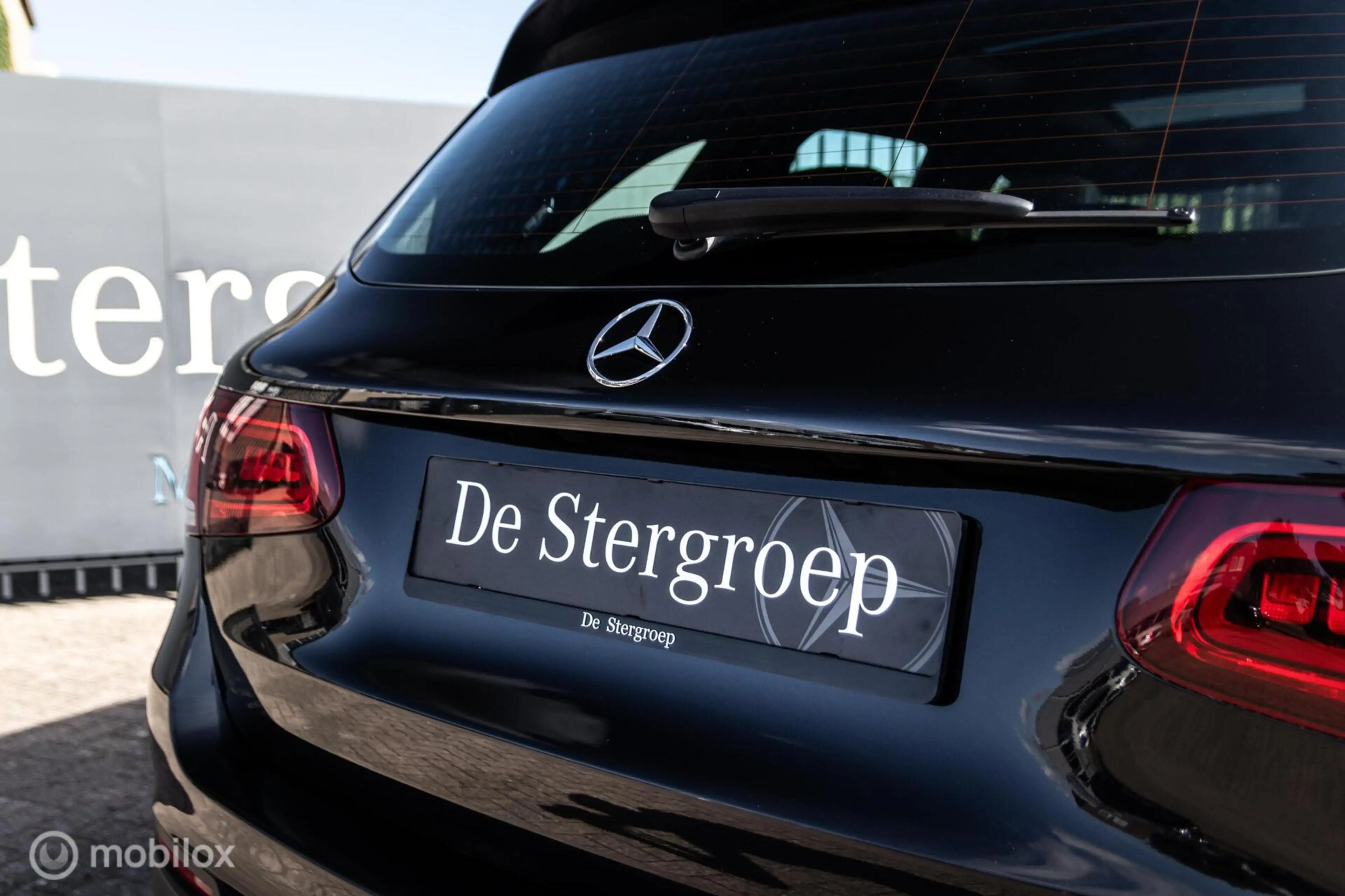 Mercedes-Benz GLC 200 4MATIC Premium — photo 15