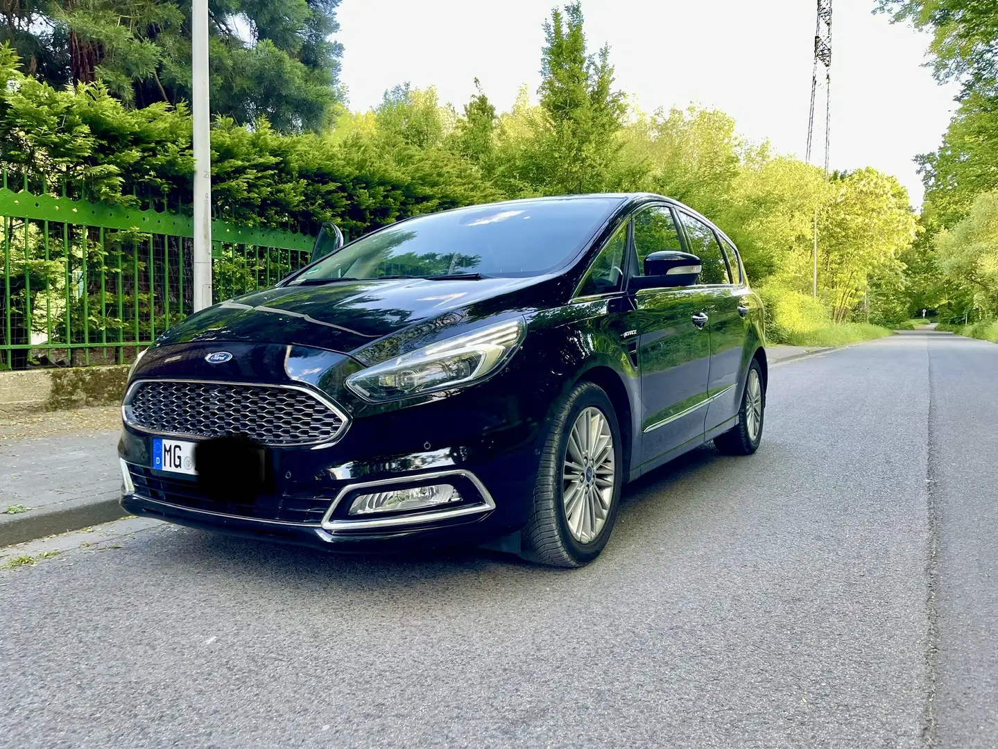 Ford S-Max 2.0 Eco Boost Aut. Start-Stopp Vignale Noir - 1