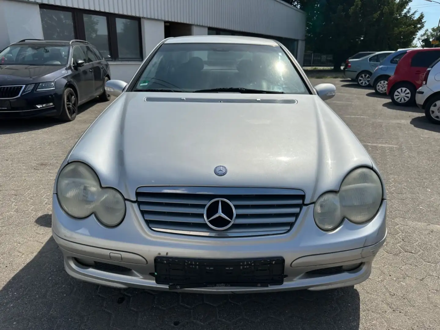 Mercedes-Benz C 200 Silber - 2
