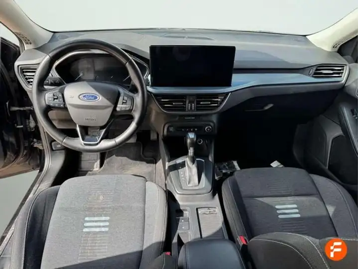 Ford Focus 2023, foto 11