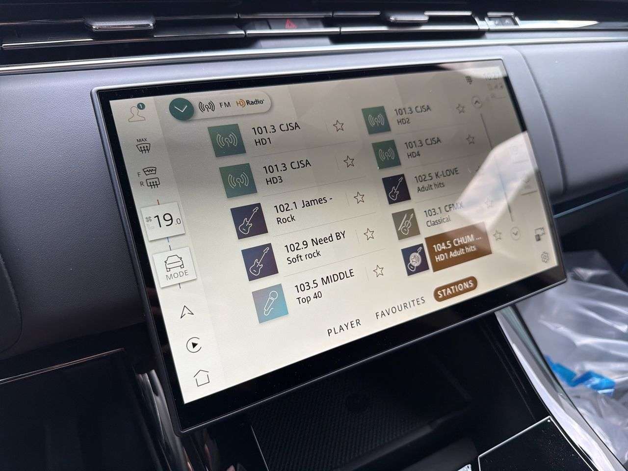 2026 Land Rover Range Rover Sport P400 Dynamic SE thumb 13