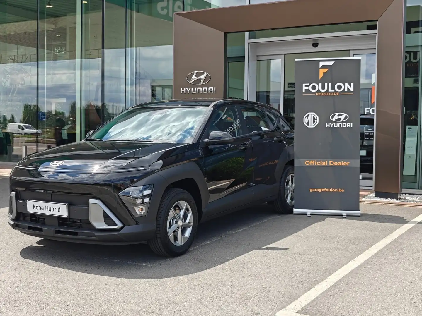 Hyundai KONA 1.6 GDI Hybride Techno Zwart - 1