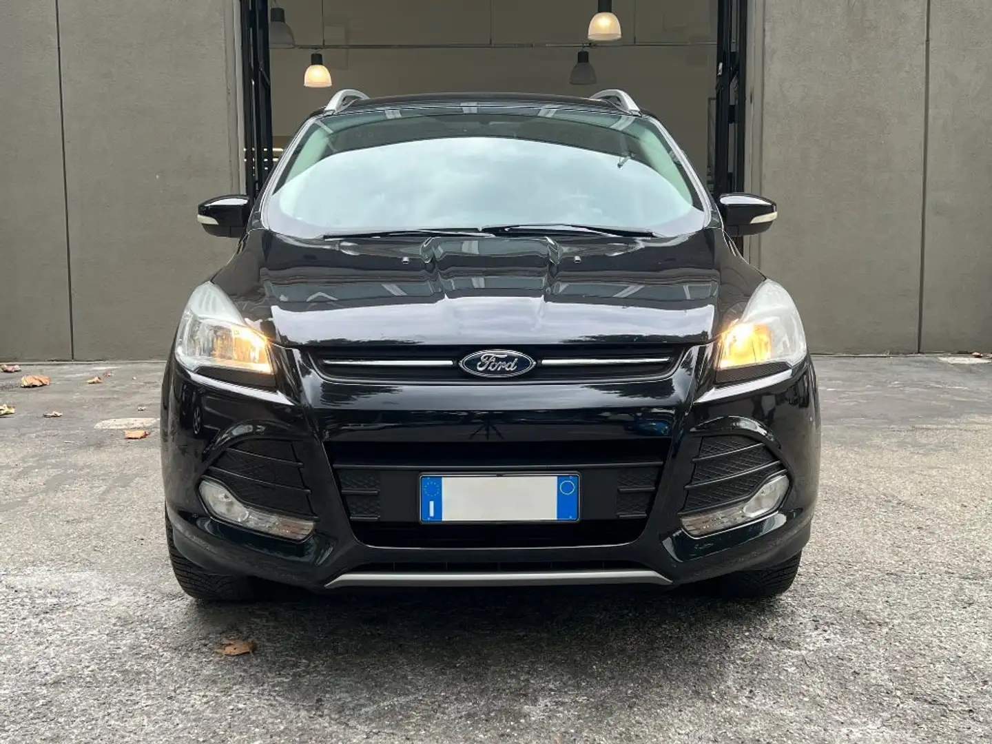 Ford Kuga 2.0 TDCI 120 CV S&S 2WD Titanium Noir - 2