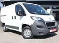 Peugeot Boxer 333 L1H1 Pro BlueHDi 130 Klima, AHK, ZV. 3Sitzer Weiß - thumbnail 2