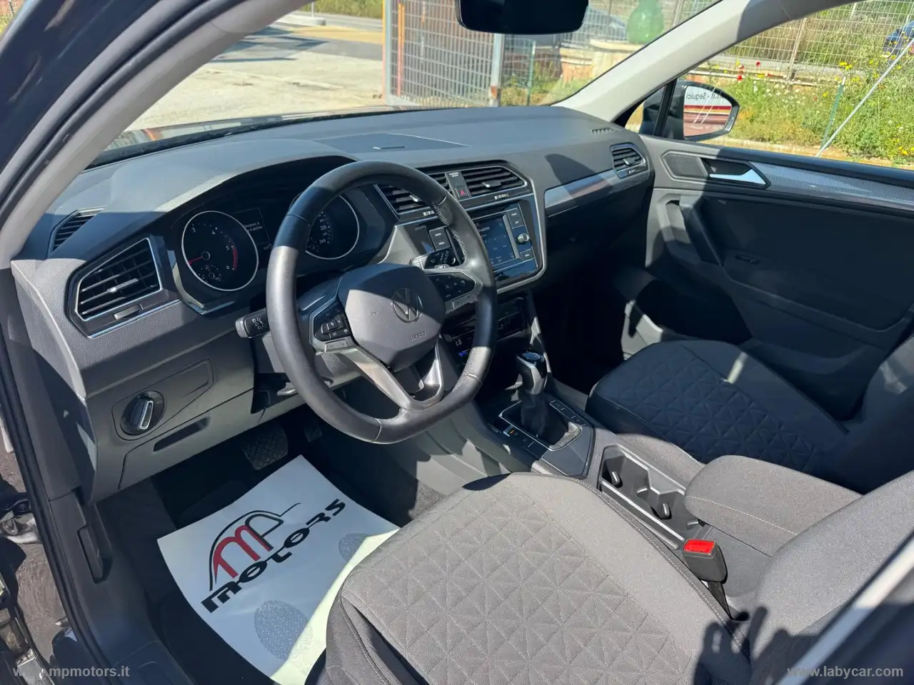 Volkswagen Tiguan TIGUAN LIFE 2.0 TDI 150CV DSG AUTOMATICA 9