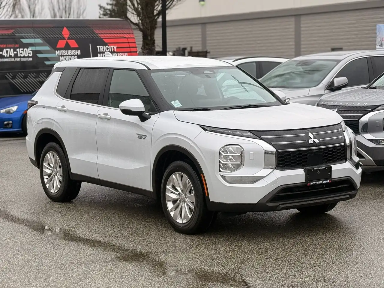 Mitsubishi Outlander снимка Mitsubishi Outlander