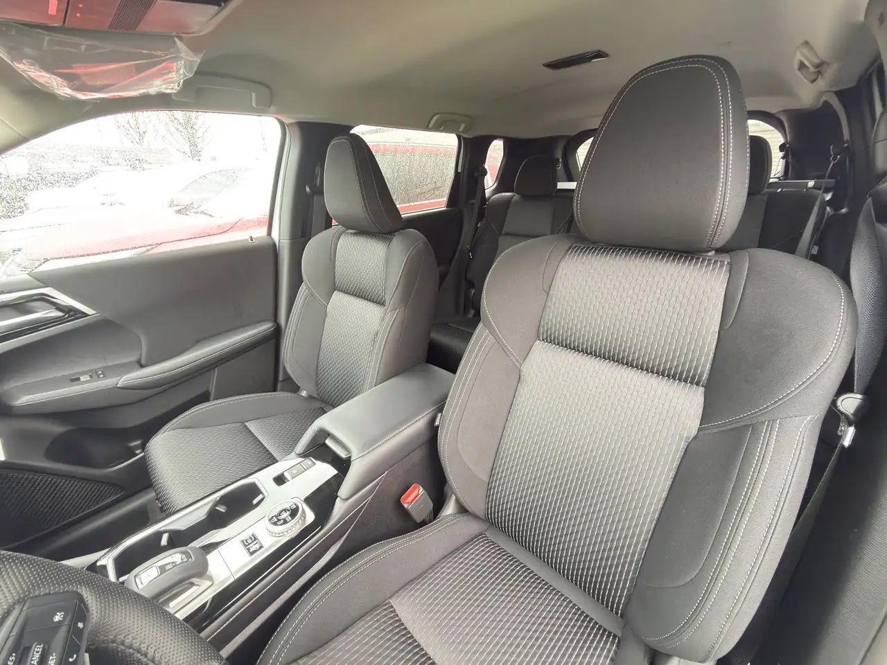 Mitsubishi Outlander снимка Mitsubishi Outlander