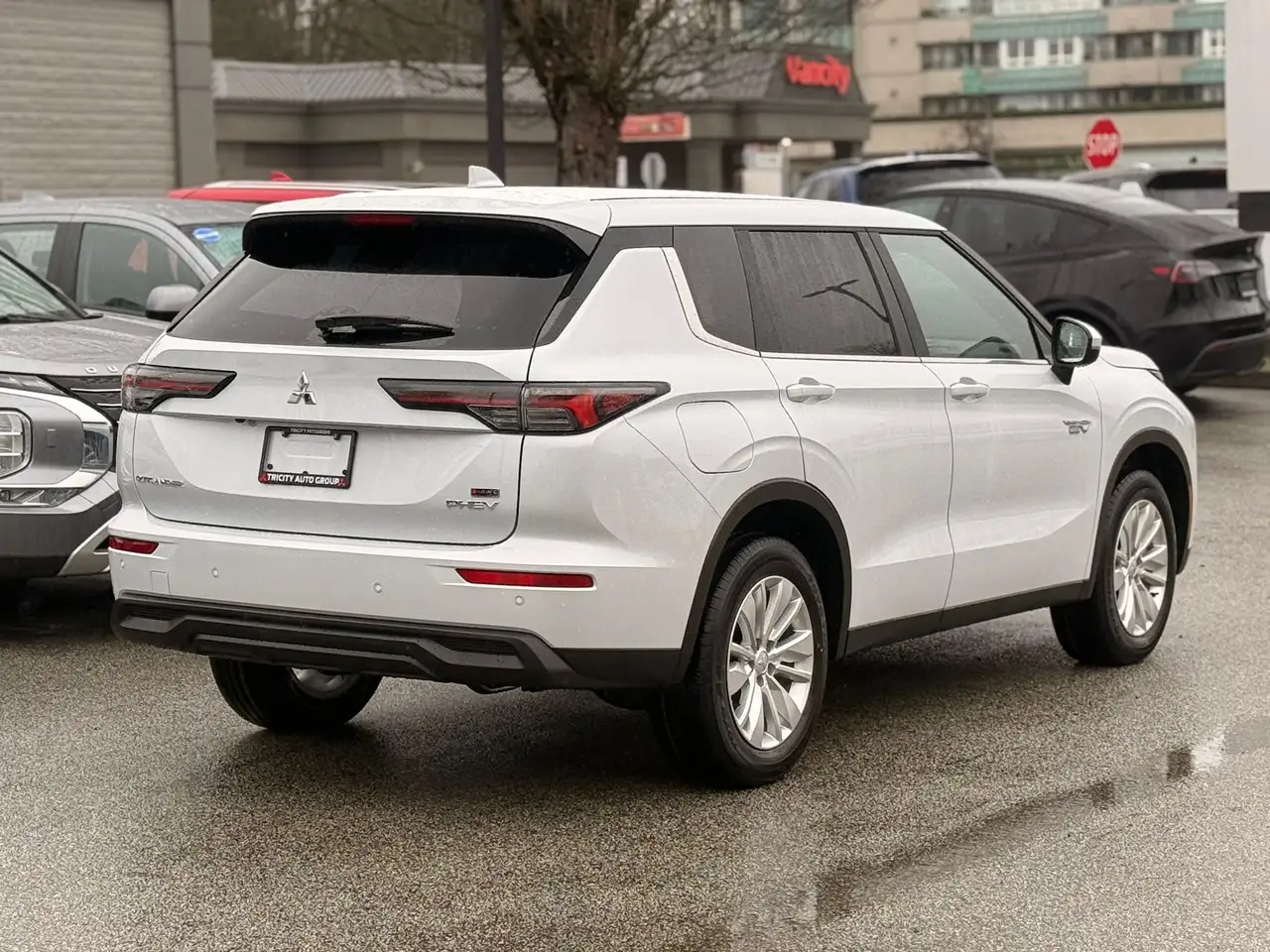Mitsubishi Outlander снимка Mitsubishi Outlander