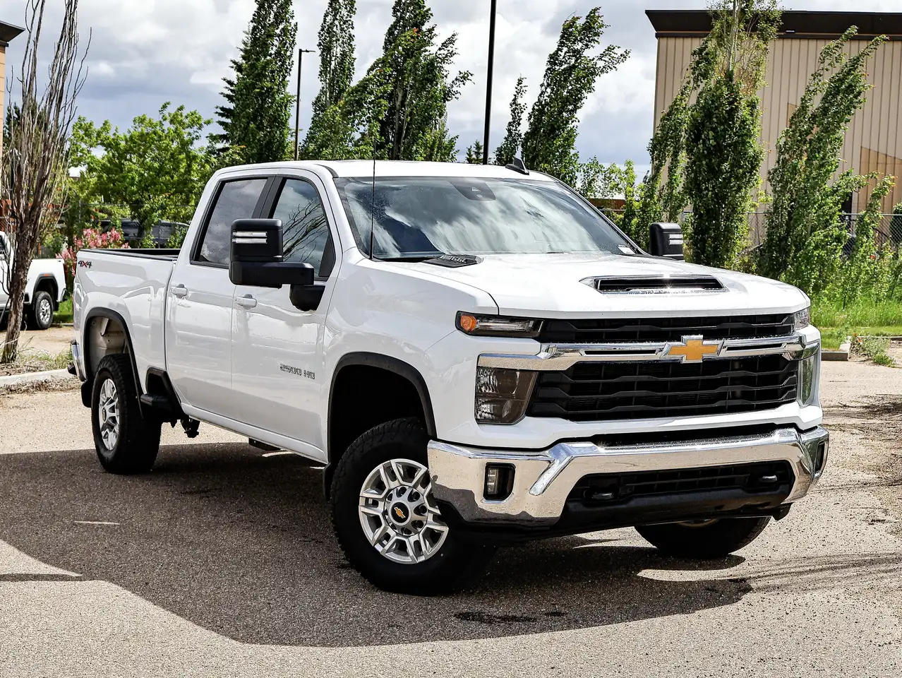 Chevrolet Silverado 2500 photo Chevrolet Silverado 2500