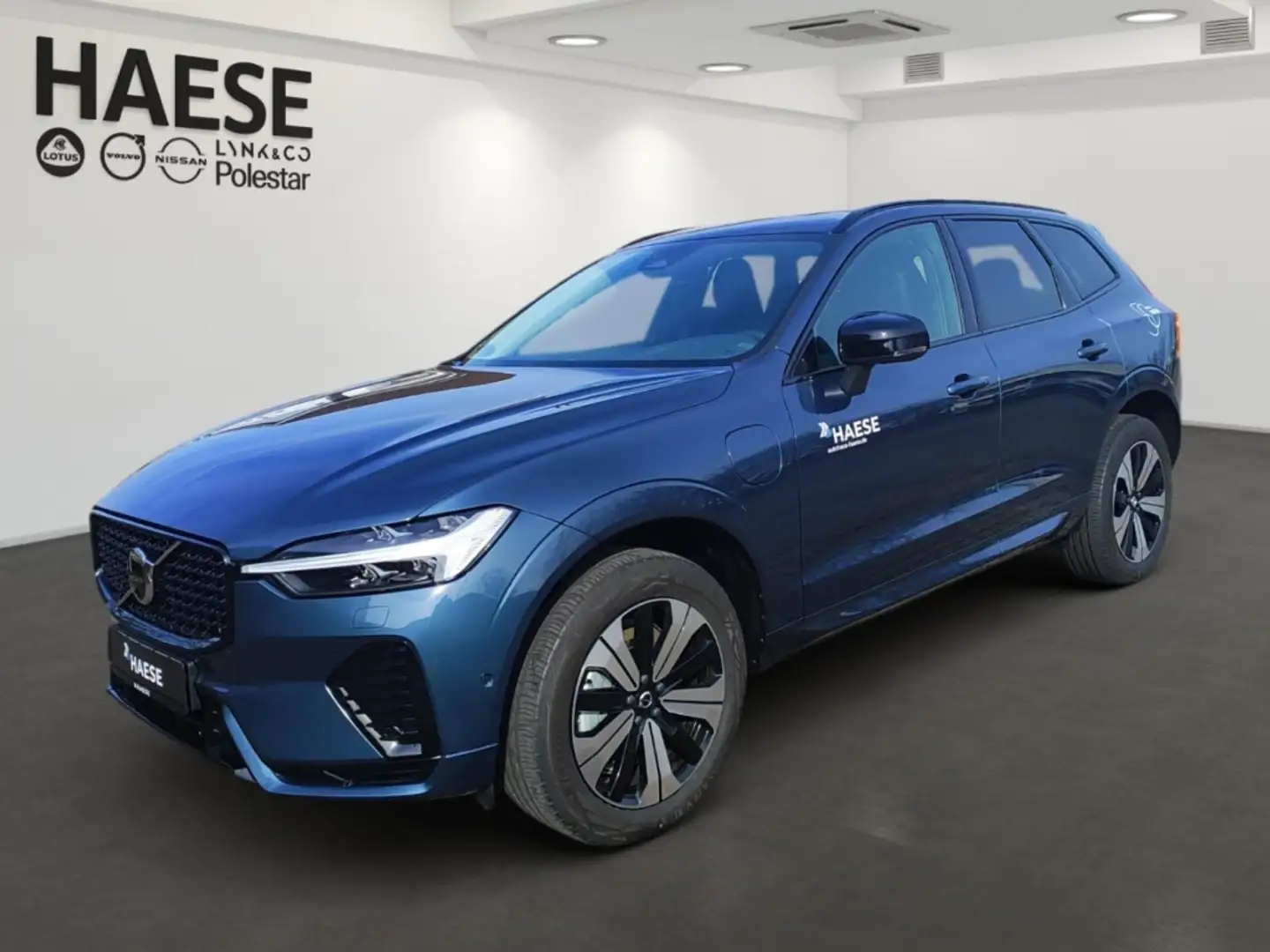 Volvo XC60 Plus Dark Recharge Plug-In Hybrid AWD T8 Twin Engi Blau - 1