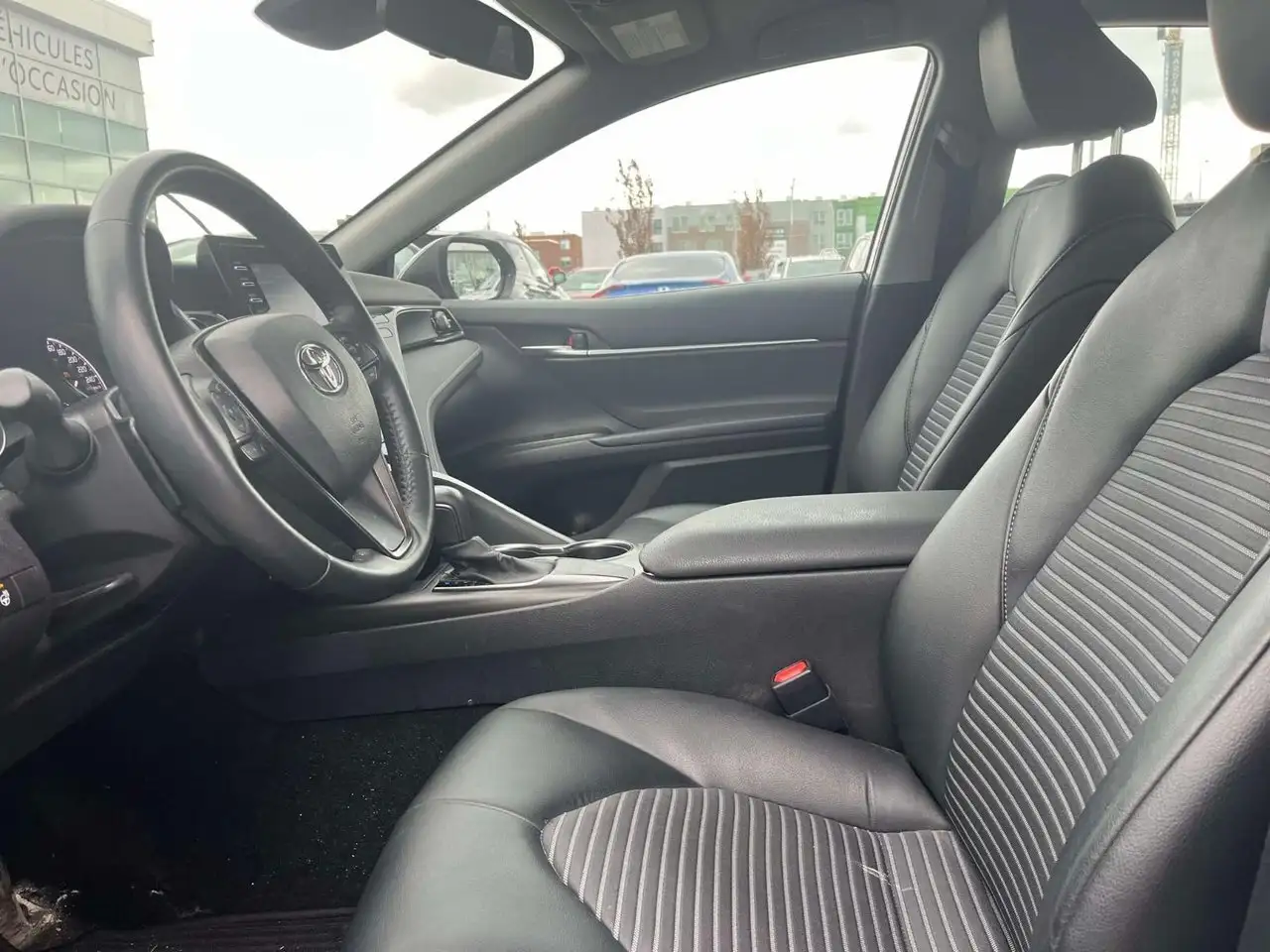 Toyota Camry снимка Toyota Camry