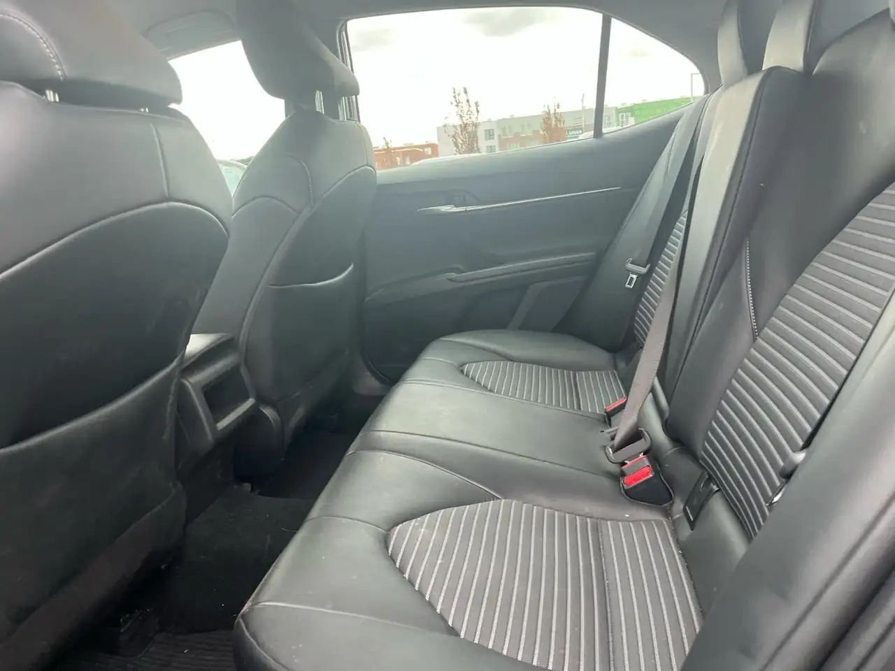 Toyota Camry снимка Toyota Camry